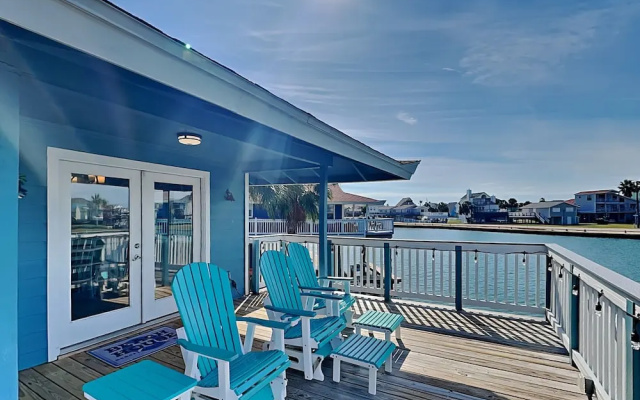 Reel Paradise by RedAwning