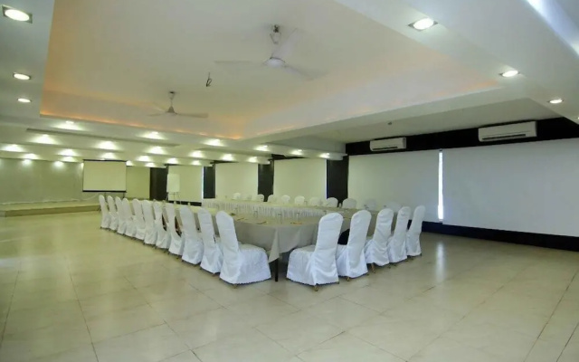 Kumar Resort by Turtle, Lonavala