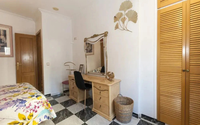 Apartment in Roses Near Playa de la Punta