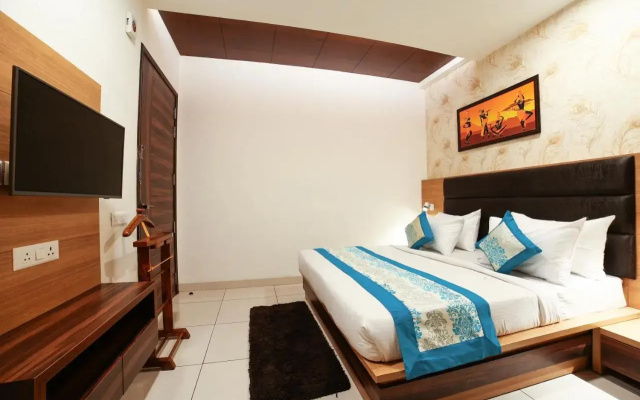 Hotel Grand Regency by JMD Group