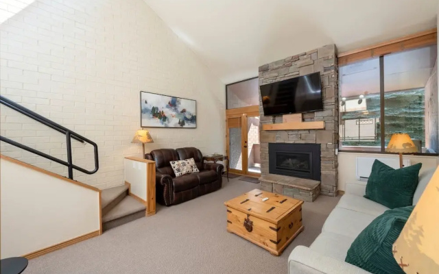 Park Avenue Standard 2 Bedroom Condominiums