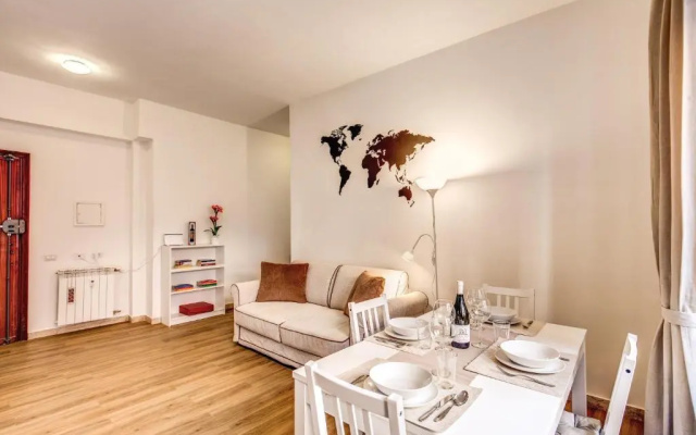 Aura Paradise Apartment