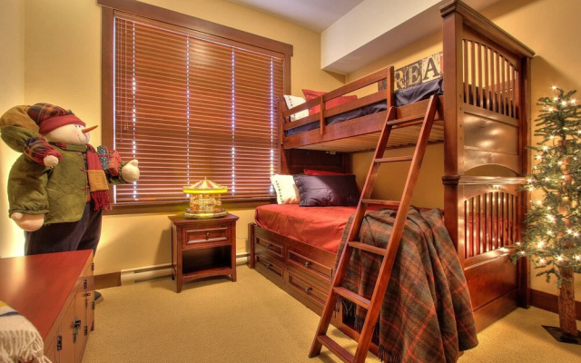 Stonegate Resort