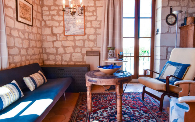 Gorgeous Mansion in Thizay With Private Swimming Pool!