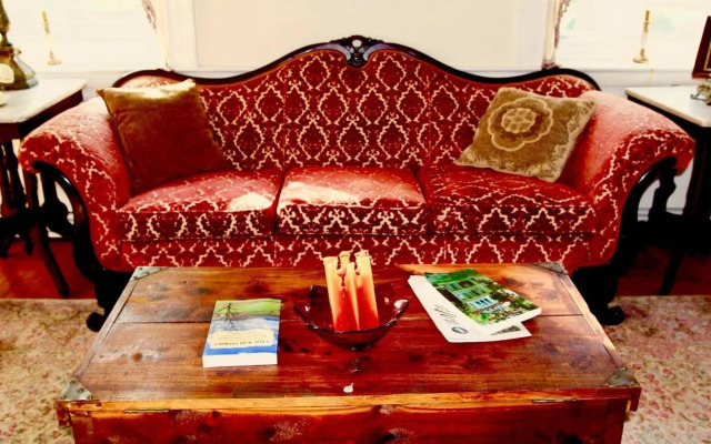 Cave Hill Farm Bed & Breakfast