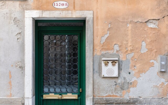 Апартаменты Venice Heaven Apartments San Marco вид на фасад