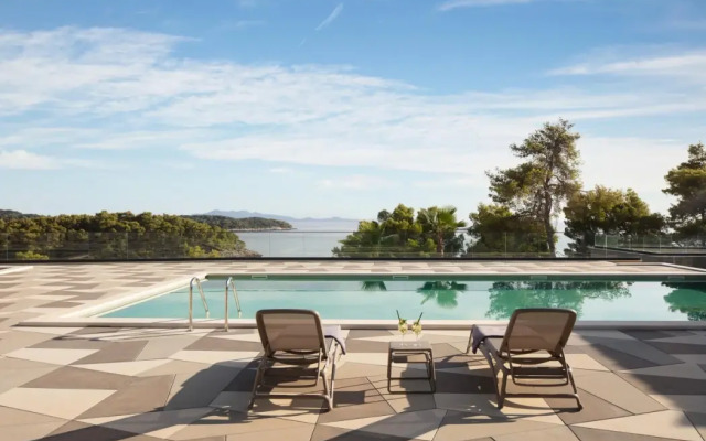 Aminess Alfir Hotel