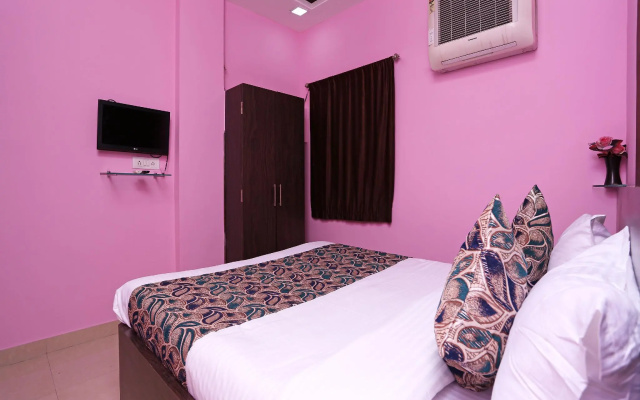 OYO 10190 Hotel Gagan Grant