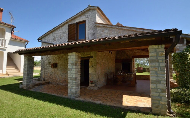 House Mariano