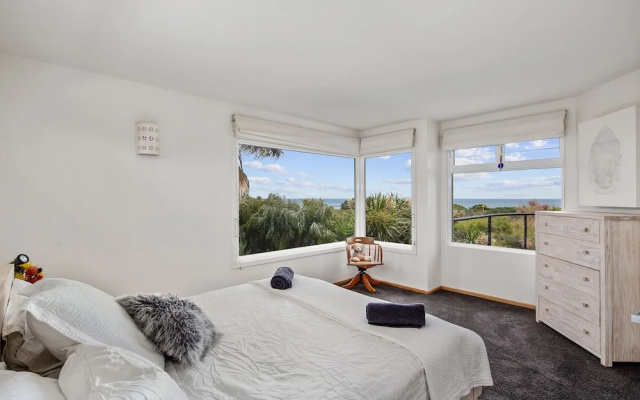 Smith Beach Getaways Beachwood Luxury Villa