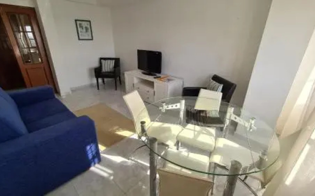 Apartamento Álvaro de Campos 78