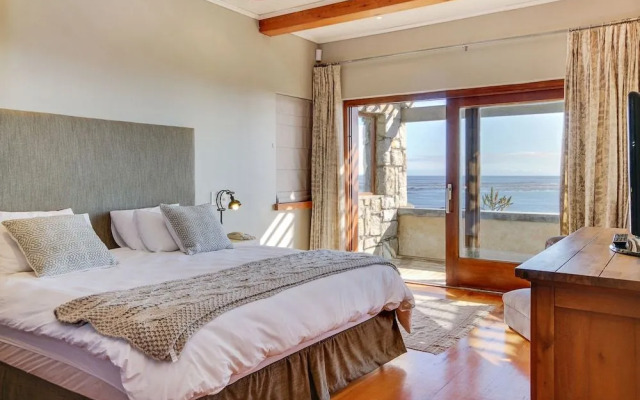 Arum Beach House