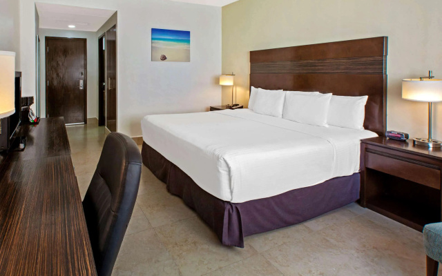 Wyndham Garden Cancun Downtown