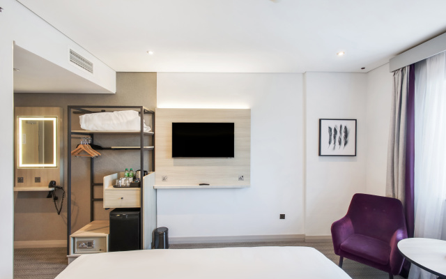 Premier Inn Dubai International Airport