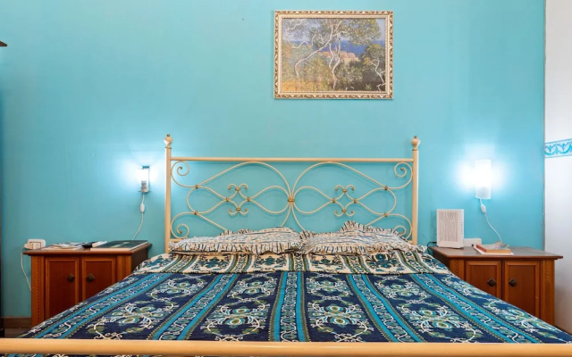Traditional Holiday Home in Siracusa Near Seabeach