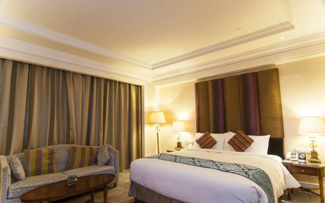 Royal Grace Hotel Optics Valley Wuhan