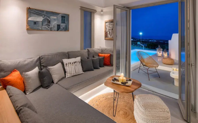 Megalochori 1-bed Villa, Sleeps 3, Pool & Parking