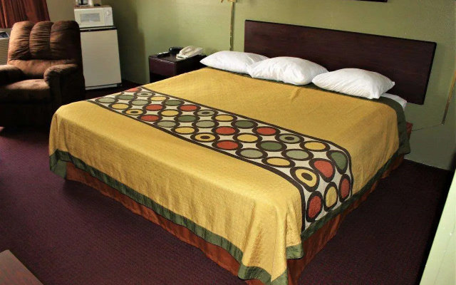 Knights Inn Albany