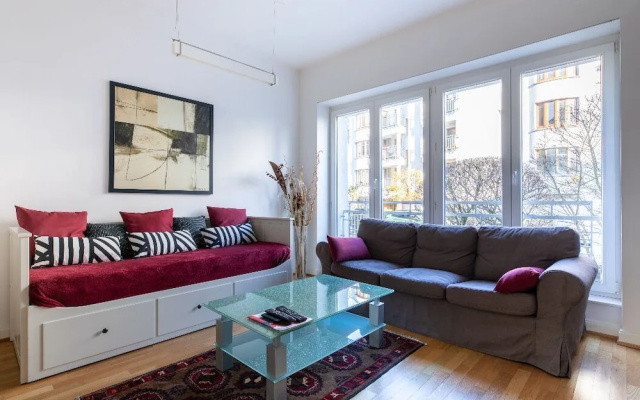 Classic Chic Flat 100m2 in City Center