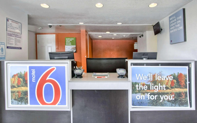 Motel 6 New Cumberland, PA - Harrisburg - Hershey South