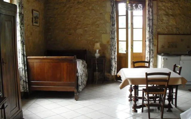 La Chataigniere