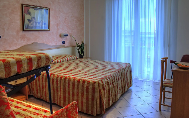 Hotel Palos