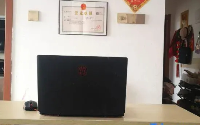Xunjie Homestay (Nanchang West Station)