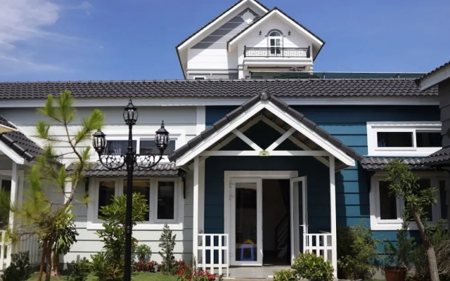 MM Garden Bungalow