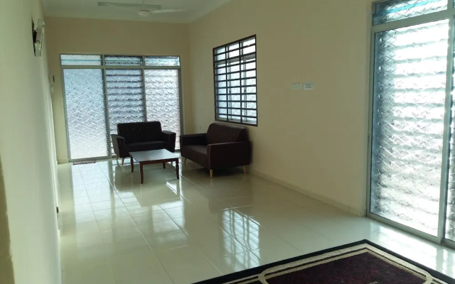 Samsiah Guest House Taman Yayasan