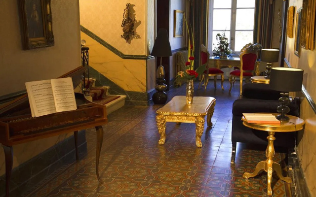 Chateau Lavail