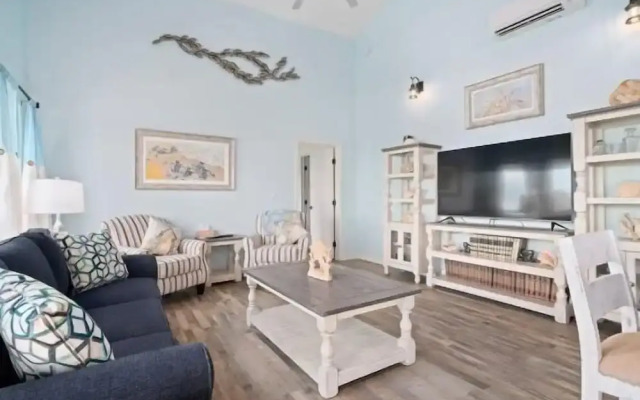 Coastal Paradise by Miss Kitty’s