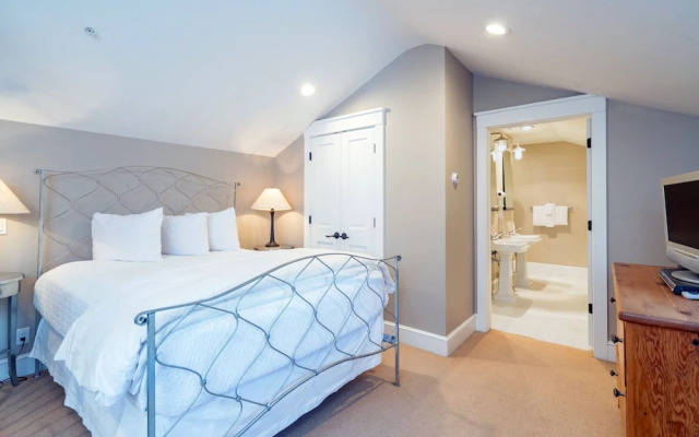 River Club 307 2 Bedroom Condo by Alpine Lodging Telluride