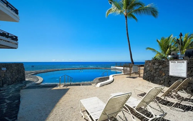 Oceanfront Complex No Stairs AC WIFI