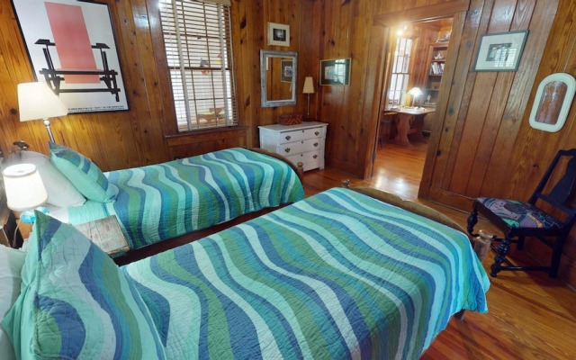 Lollipop II by Tybee Vacation Rentals