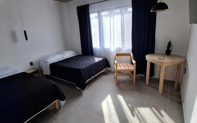 Hotel Caminos