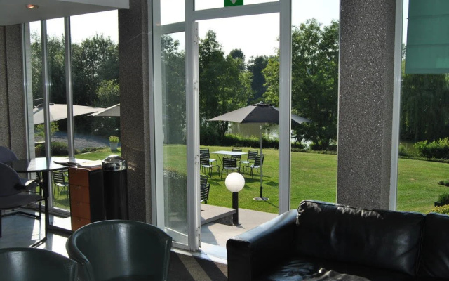 Greenpark Hotel
