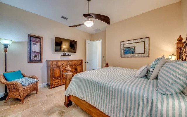 Villa Tritons Tide- Roelens Vacations