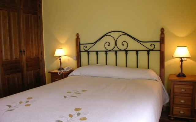 Hotel Rural La Dehesilla