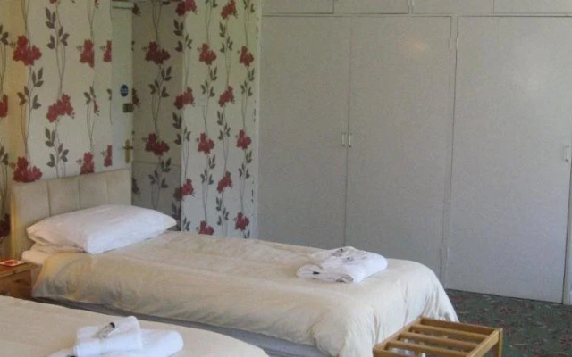 The Red Lion Hotel