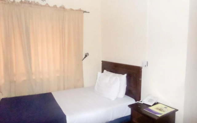 Babcock Guest house