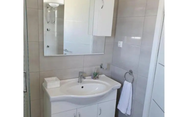 Apartment Mate4