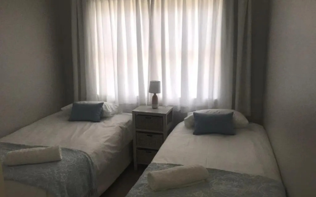 Periwinkle Selfcatering 8