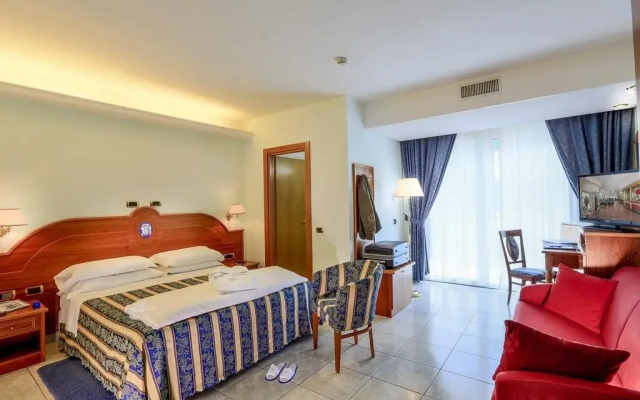 Hotel Ambassador