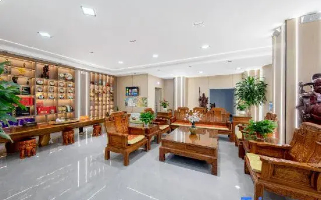 Xipailai Smart Hotel (Mangshi Square)