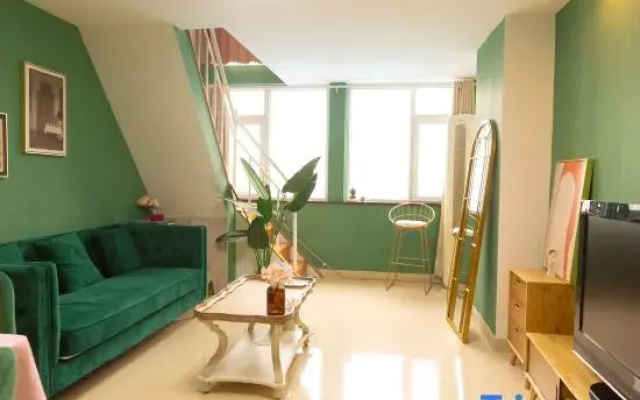 Weifang Gunai HOUSE Movie Homestay