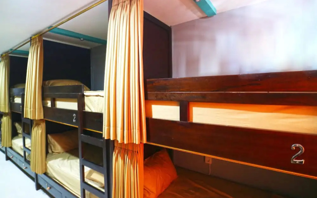 Raja Rani Hostel