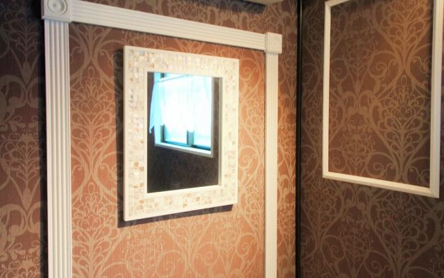 Micro Hotels Nearby Roppongi