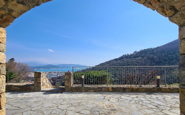 Agriturismo La Pietra