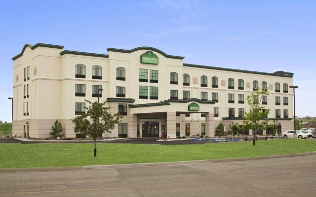 Wingate by Wyndham Bismarck in Bismarck, United States of America from 127$, photos, reviews - zenhotels.com hotel front