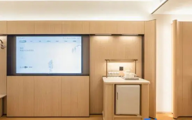 JI Hotel (Nanning Chaoyang Square Sanjie Liangxiang)